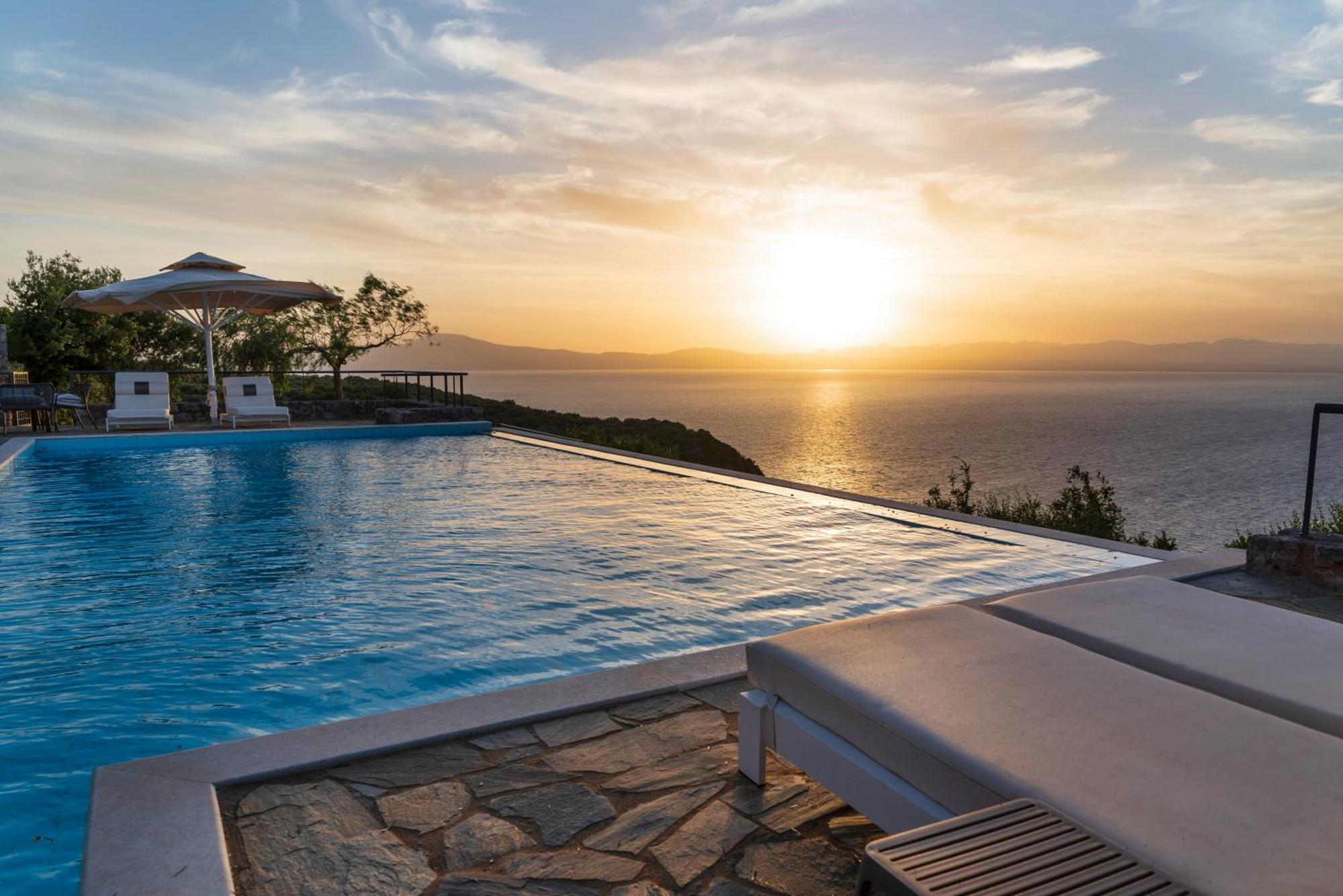 Searocks Villas Exclusive Resort Kitriaí Exterior photo